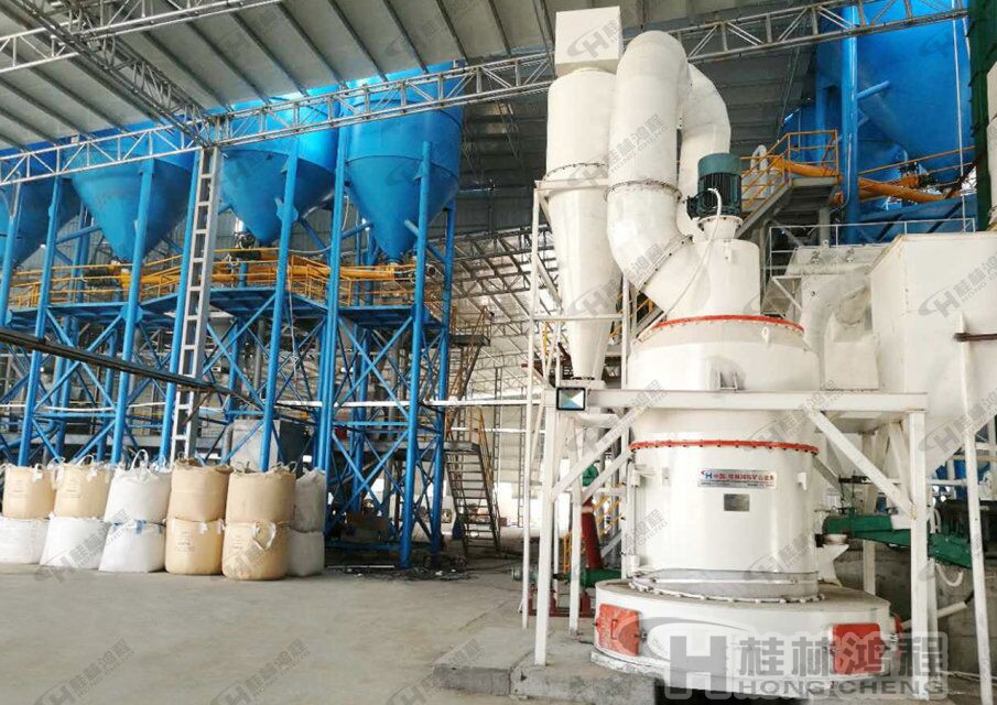 生石灰粉磨機(jī)多少錢(qián)一臺(tái)－用R型雷蒙磨粉機(jī)